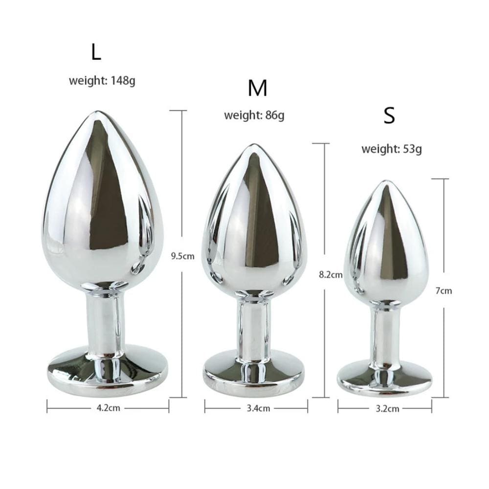 The black and white fox tail is so soft and fluffy, vibrating sex toy adds extra fun. With its stainless steel plug, enjoy wild sex and feel like a cunning fox!